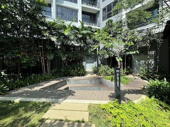 agile galaxy suites