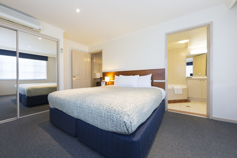 best western plus canberra central apartments