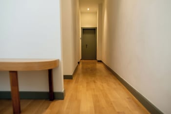 Whisper Athens Suites.,,4 star