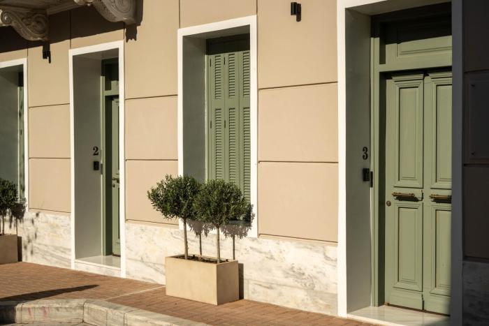 whisper athens suites