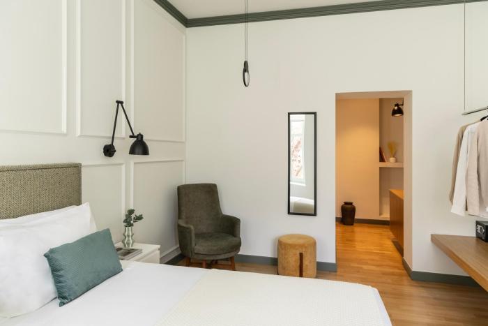 whisper athens suites