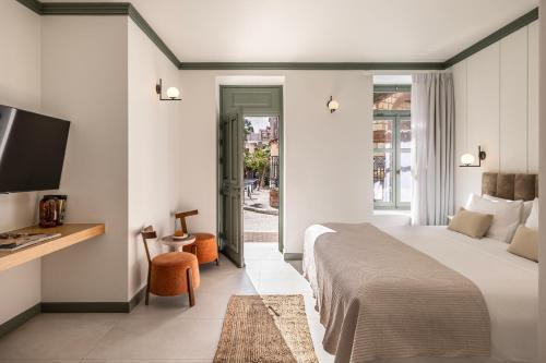 whisper athens suites