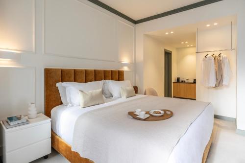 whisper athens suites