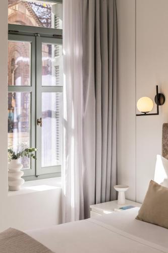 whisper athens suites