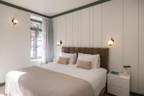 whisper athens suites