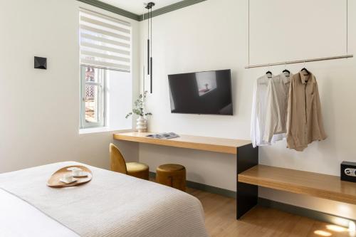 whisper athens suites