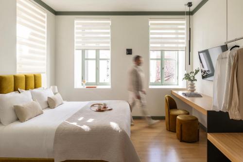 whisper athens suites