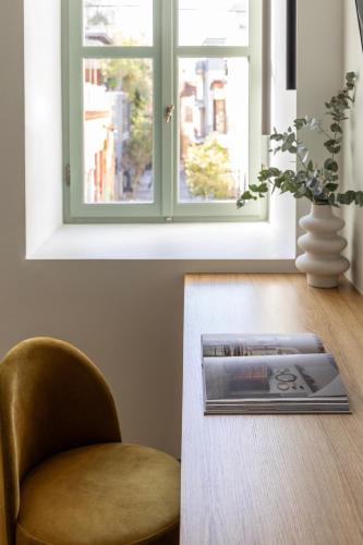 whisper athens suites