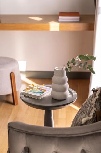whisper athens suites