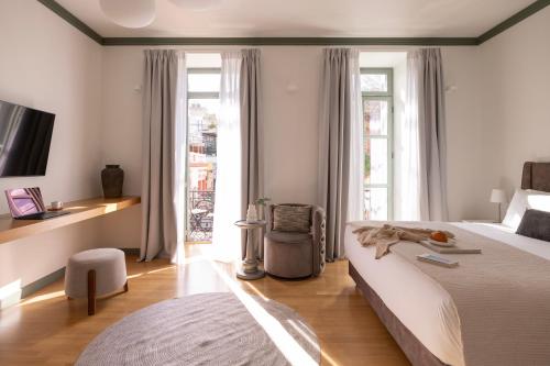 whisper athens suites