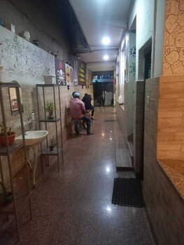Deurali Marwadi Hotel & Restaurant,,3 star