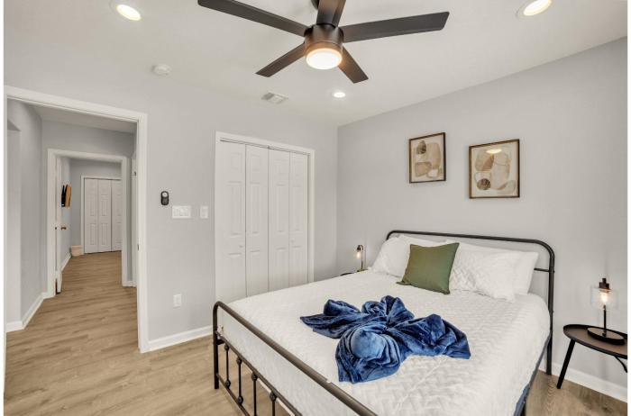 spacious and homey 4br 3ba w amenities near downtown