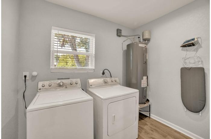 spacious and homey 4br 3ba w amenities near downtown