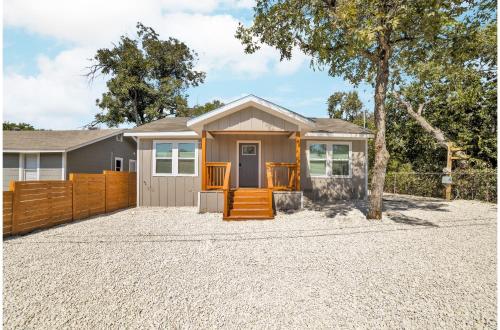 spacious and homey 4br 3ba w amenities near downtown
