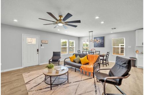 spacious and homey 4br 3ba w amenities near downtown