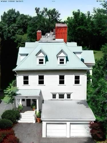 summer street guest house