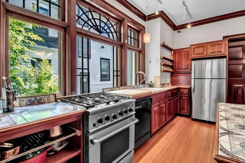 summer street guest house
