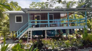 leleana resort kolombangara