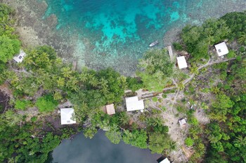 leleana resort kolombangara