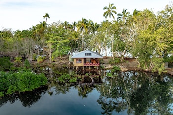 leleana resort kolombangara