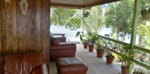 leleana resort kolombangara