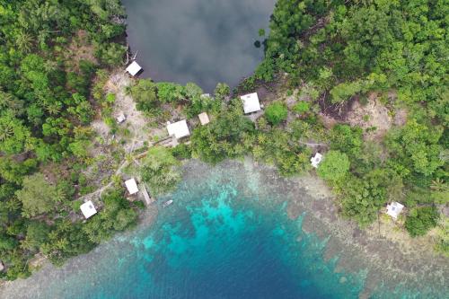 leleana resort kolombangara