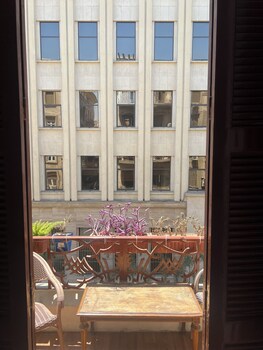 Paris East Hostel,,2 star