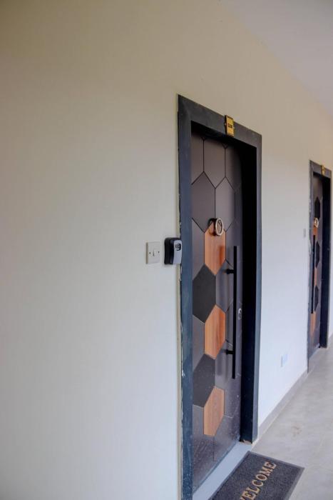seventh heaven studio jkia airport lane