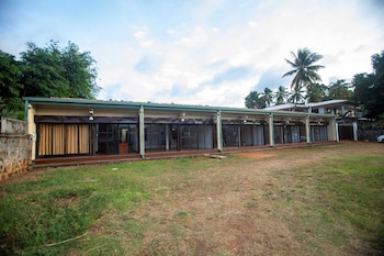 mango tree retreat