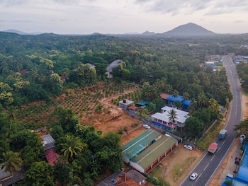 mango tree retreat