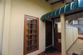 mango tree retreat