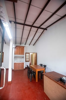 Mango Tree Retreat,,3 star