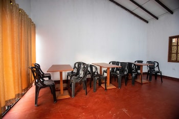 mango tree retreat