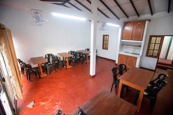mango tree retreat