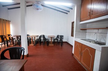 mango tree retreat