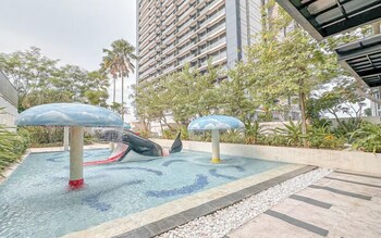 Restful And Simple 2Br At The Via And The Vue Apartment,,3 star
