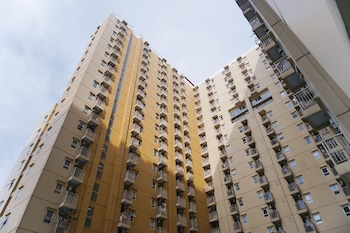 Good And Homey 2Br At Apartment Green Palm Residence,,3 star