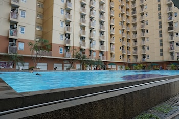 Good And Homey 2Br At Apartment Green Palm Residence,,3 star