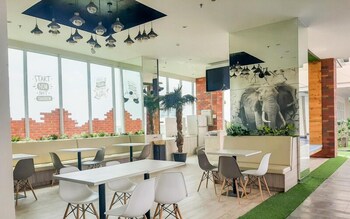 brand new and comfortable studio apartment at b residence