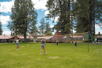 historic gilchrist waterfront resort