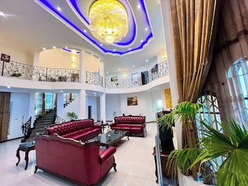 golden palm hotel boutique
