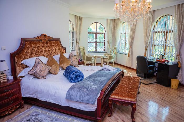 golden palm hotel boutique