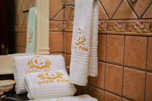 golden palm hotel boutique