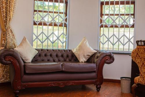 golden palm hotel boutique