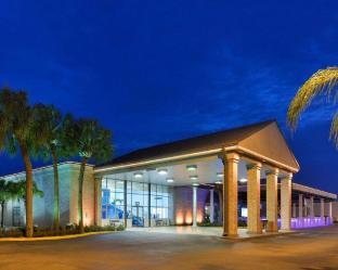 Quality Inn And Conference Center Tampa-Brandon,Dover>>Brandon,3 star