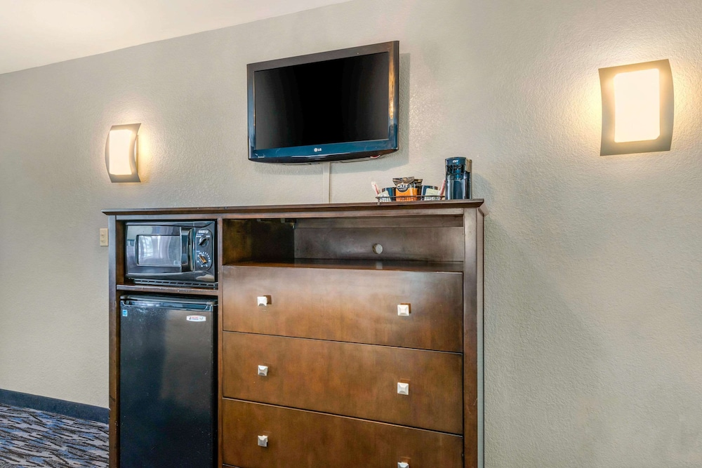 quality inn and conference center tampa brandon