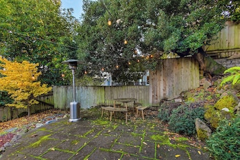 green lake zen low level garden suite