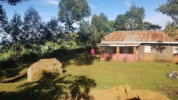 sipi backpackers