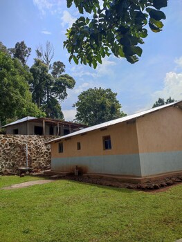 sipi backpackers