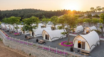 Boryung Oz Camping Glamping,,3 star